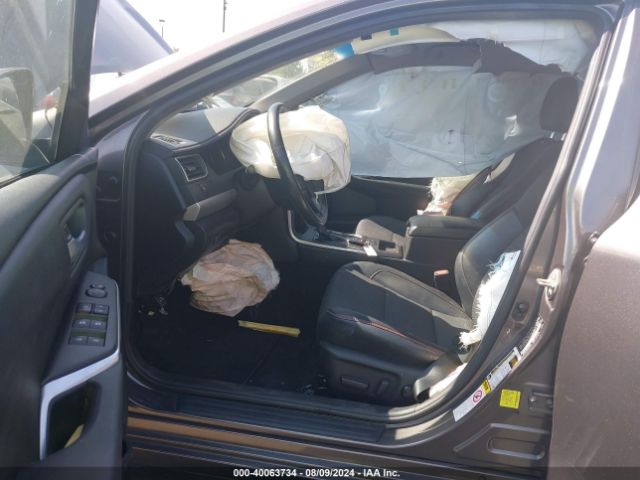 4T1BD1FK0HU212246 Toyota Camry Hybrid Se