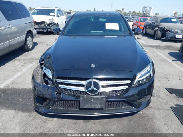 WDDWF8DB2KR463197 Mercedes-Benz C 300