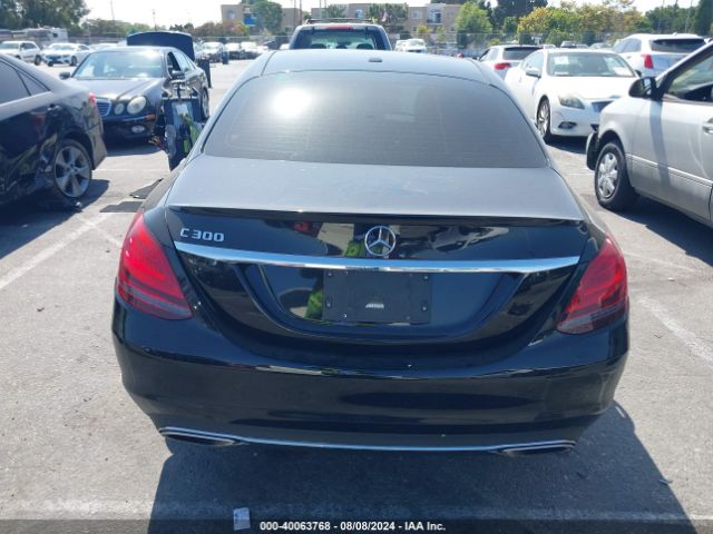 WDDWF8DB2KR463197 Mercedes-Benz C 300