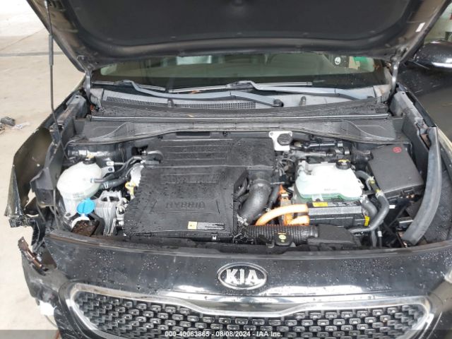 KNDCE3LC0H5051647 KIA Niro Touring