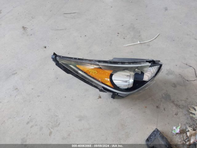 KNDCE3LC0H5051647 KIA Niro Touring