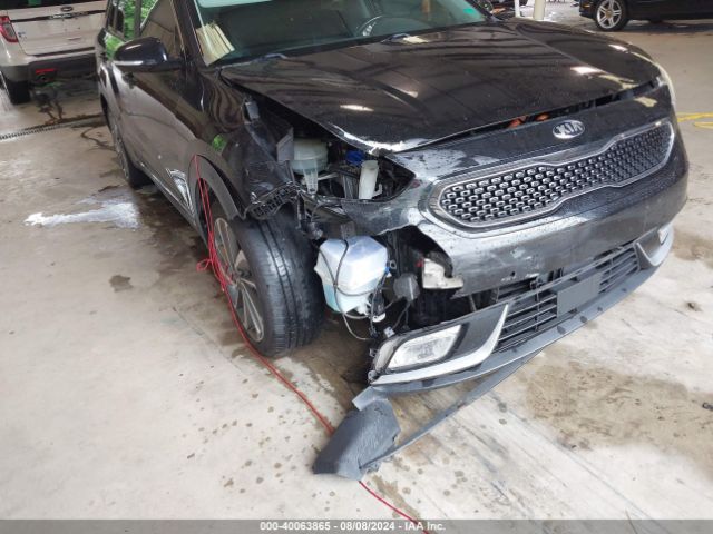 KNDCE3LC0H5051647 KIA Niro Touring