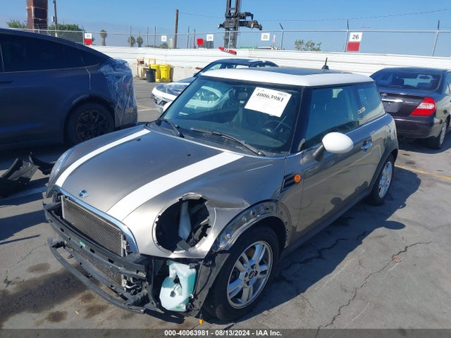 2013 MINI HARDTOP WMWSU3C57DT682480 Photo 1