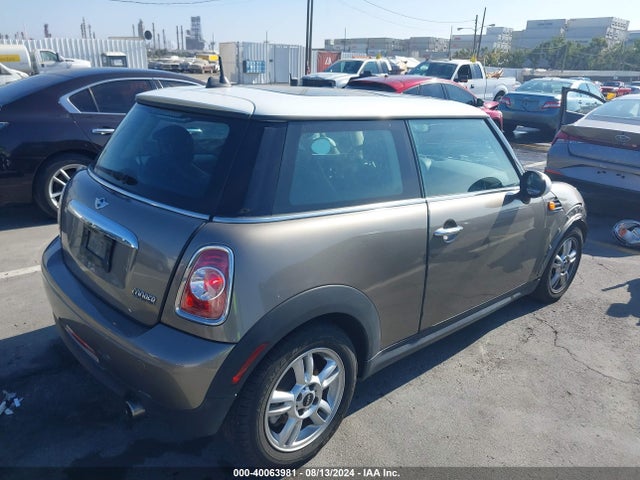 2013 MINI HARDTOP WMWSU3C57DT682480 Photo 3