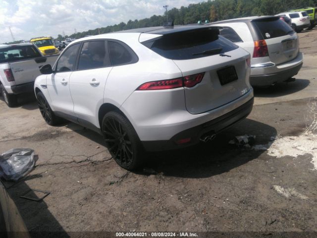 SADCJ2BN5HA095194 Jaguar F-pace 20d Premium