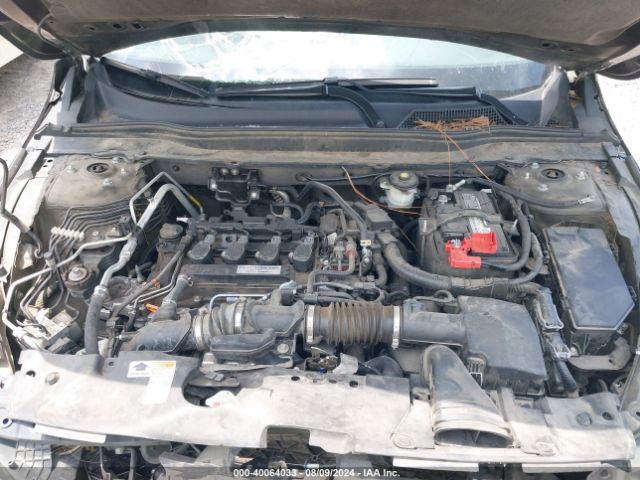 1HGCV1F1XJA046002 Honda ACCORD LX