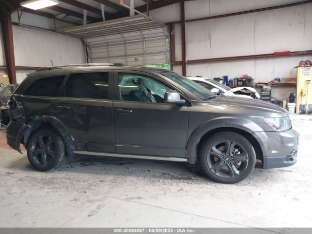 3C4PDCGB2LT266980 Dodge Journey Crossroad