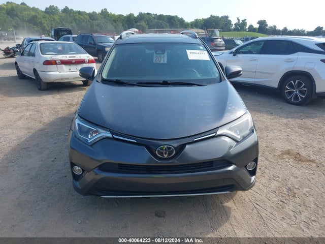Toyota Rav4 Xle 2018 JTMRFREV6JD253932 Image 12