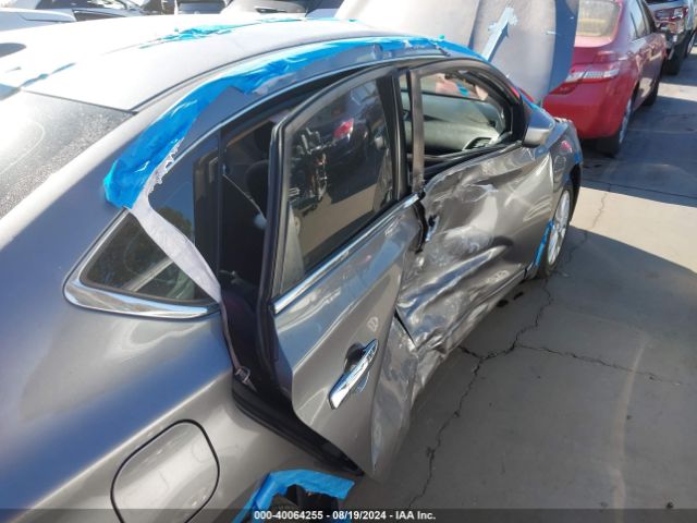 3N1AB7AP4KY324745 Nissan SENTRA SV