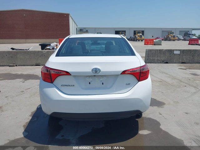 Toyota COROLLA LE 2018 2T1BURHE3JC086624 Image 16