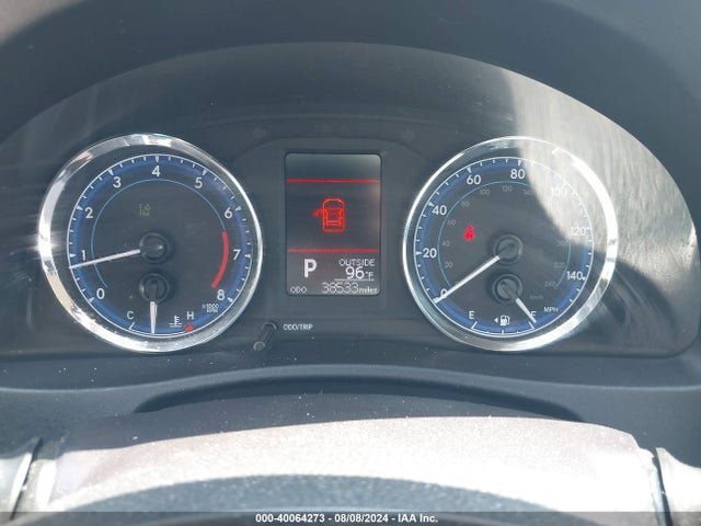 Toyota COROLLA LE 2018 2T1BURHE3JC086624 Image 7