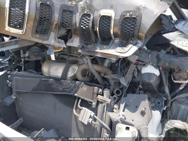1C4PJLCB2EW162808 Jeep Cherokee Latitude