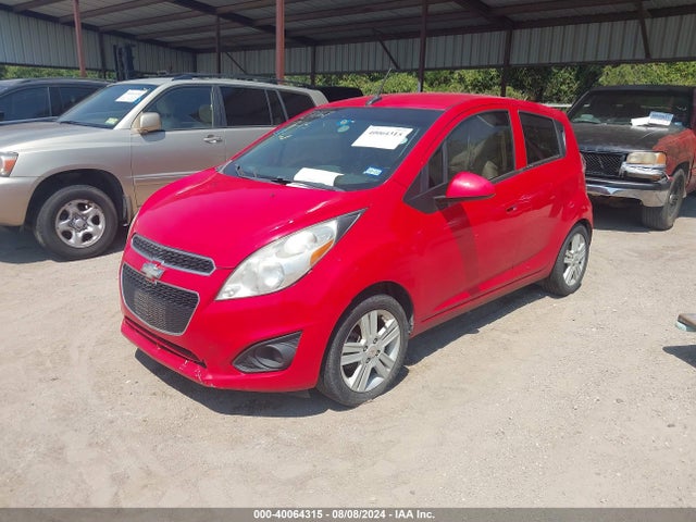 Chevrolet Spark 1lt Auto 2014 KL8CD6S93EC560769 Image 2