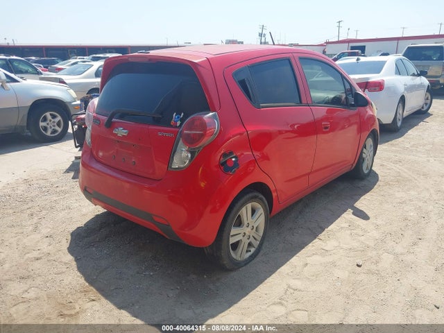 Chevrolet Spark 1lt Auto 2014 KL8CD6S93EC560769 Image 4