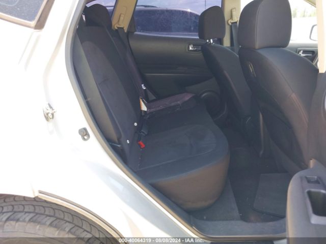 JN8AS5MT2FW651673 Nissan Rogue Select S