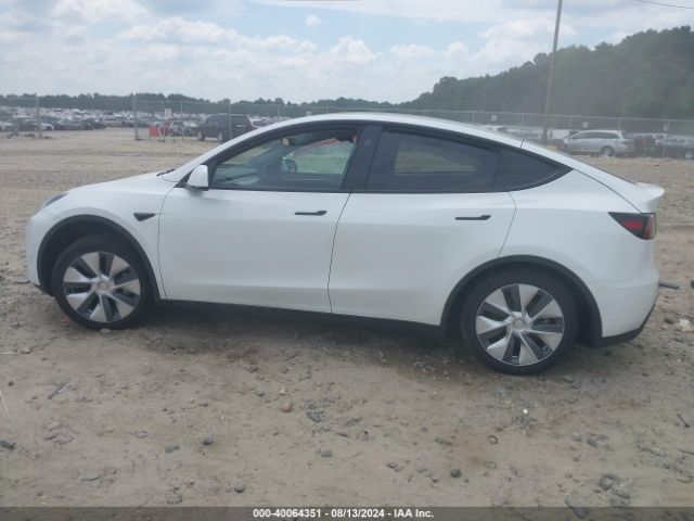 7SAYGDED6PF957135 Tesla Model Y Rwd