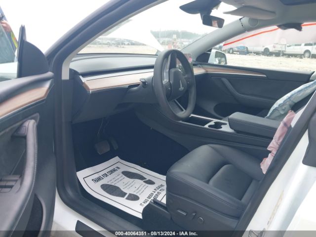 7SAYGDED6PF957135 Tesla Model Y Rwd