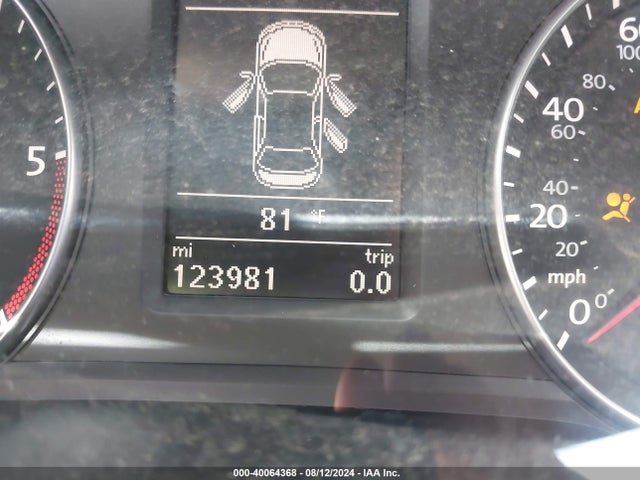 1VWBV7A35FC067712 Volkswagen Passat 2.0l Tdi Se