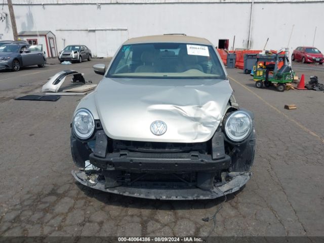 3VW517AT7EM823773 Volkswagen Beetle 1.8t