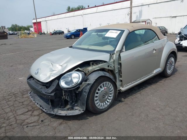 3VW517AT7EM823773 Volkswagen Beetle 1.8t