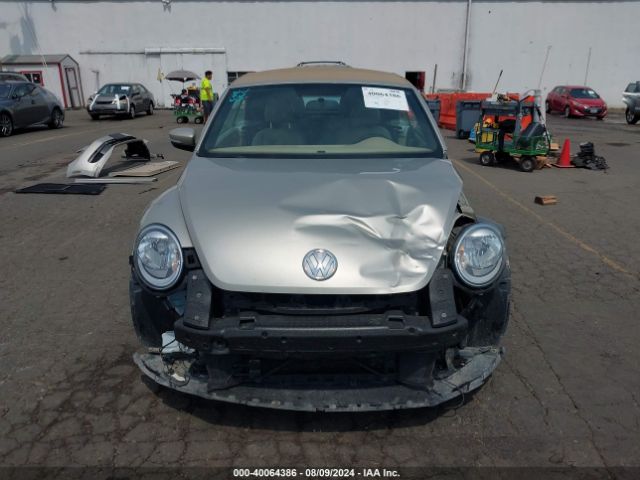 3VW517AT7EM823773 Volkswagen Beetle 1.8t