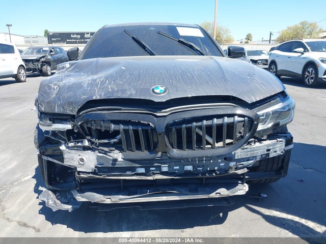3MW5R1J01M8C13712 BMW 330I