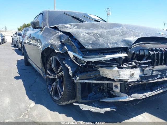 3MW5R1J01M8C13712 BMW 330I