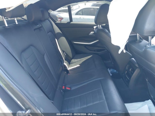 3MW5R1J01M8C13712 BMW 330I