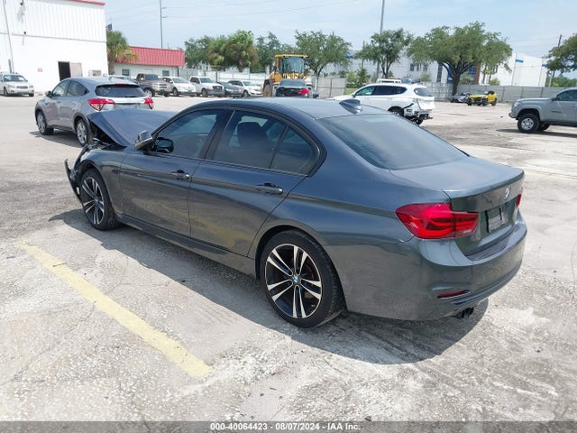 BMW 330I 2018 WBA8B9G56JNU57755 Image 3