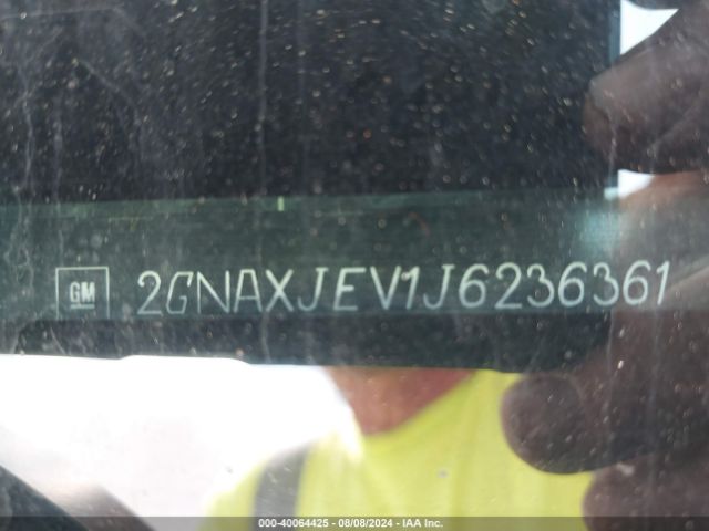 2GNAXJEV1J6236361 Chevrolet EQUINOX LT