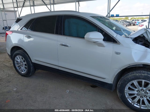 1GYKNARS5KZ140039 Cadillac Xt5 Standard