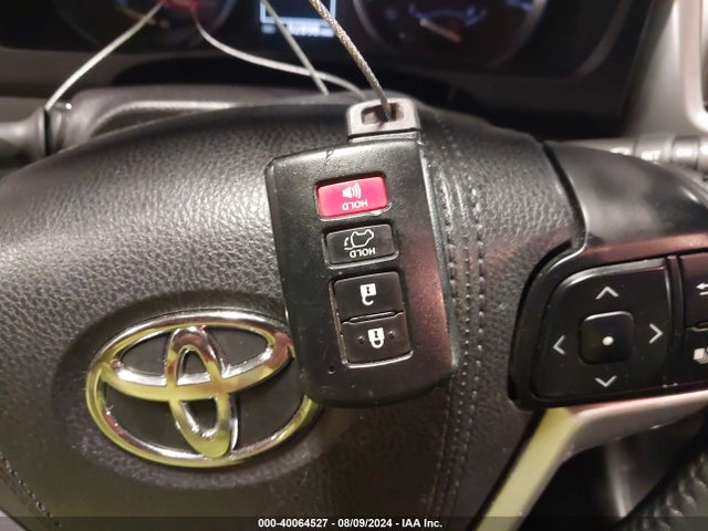 Toyota Highlander Xle V6 2016 5TDJKRFH9GS263899 Image 11