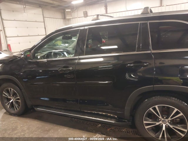 Toyota Highlander Xle V6 2016 5TDJKRFH9GS263899 Image 15