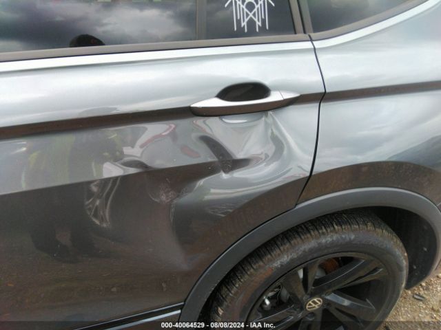 3VV8B7AX4PM125237 Volkswagen Tiguan 2.0t Se R-line Black