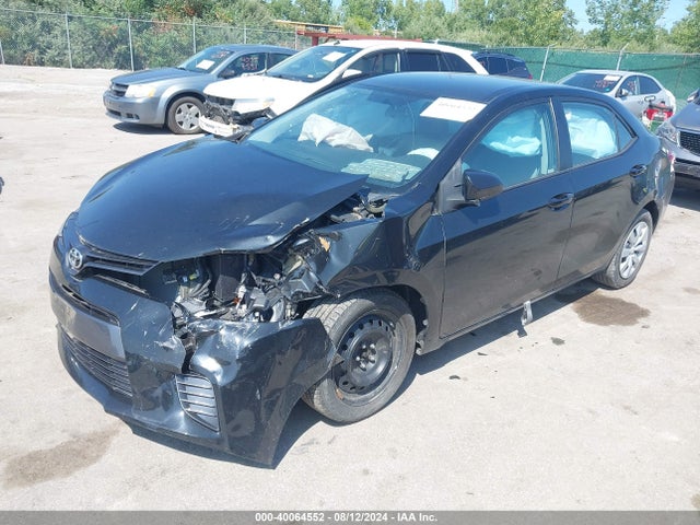 Toyota COROLLA LE 2016 5YFBURHE2GP531122 Image 2
