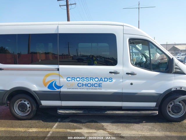 Ford Transit-150 2016 1FTYE2CM5GKA08401 Image 13
