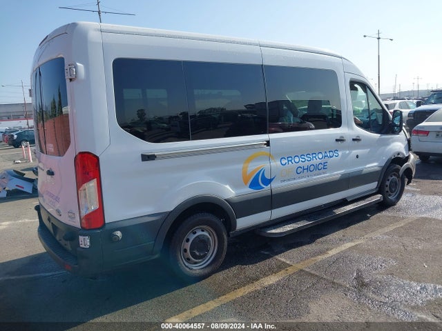 Ford Transit-150 2016 1FTYE2CM5GKA08401 Image 4