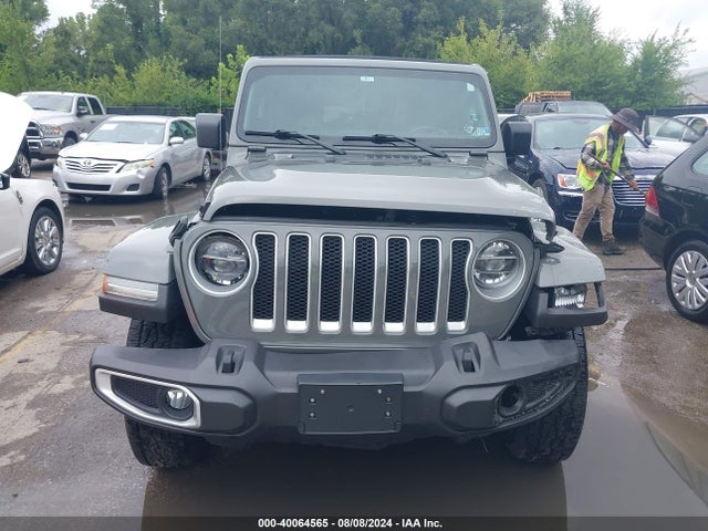 1C4HJXEG7MW511819 Jeep Wrangler Unlimited Sahara 4x4