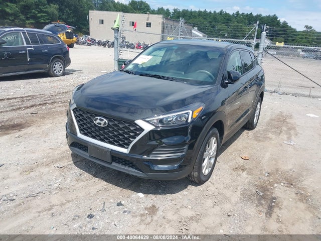 KM8J2CA42MU373410 Hyundai TUCSON SE
