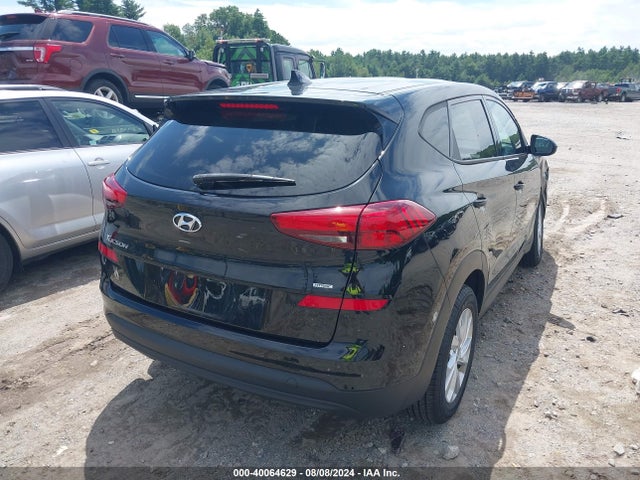 KM8J2CA42MU373410 Hyundai TUCSON SE