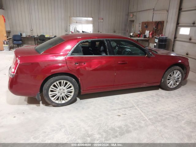 2C3CCARG8EH164467 Chrysler 300