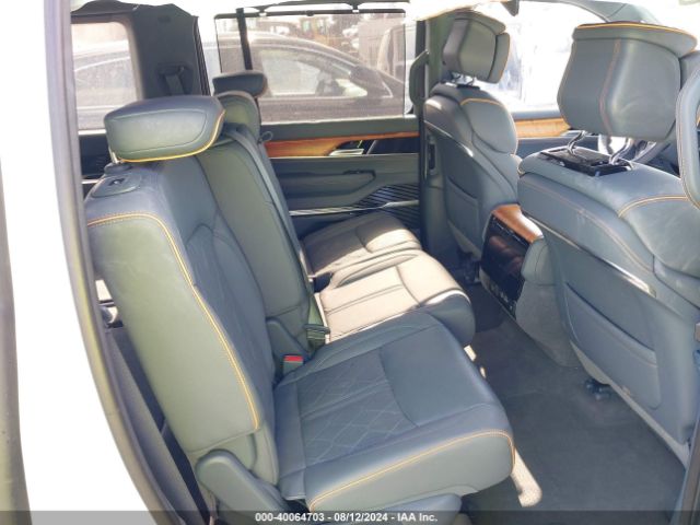 1C4SJVGJ5NS112709 Jeep Grand Wagoneer Series Iii 4x4