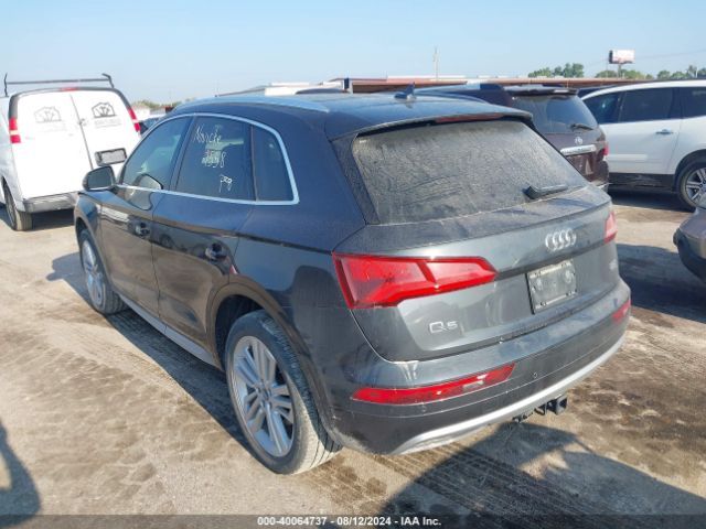 WA1BNAFY6J2191601 Audi Q5 Premium Plus