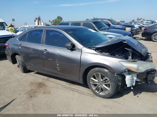 2016 4T1BF1FK2GU156772 main image