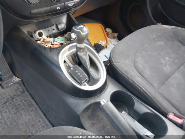 KNDJN2A25F7773144 KIA Soul