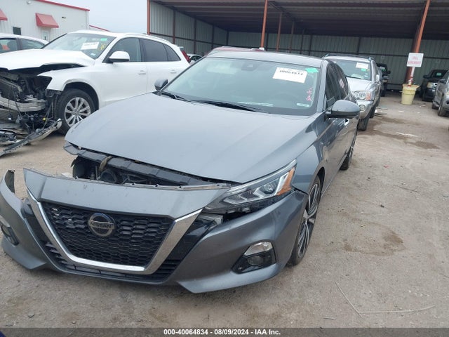 Nissan Altima 2.5 Platinum 2019 1N4BL4FW7KN302612 Image 2