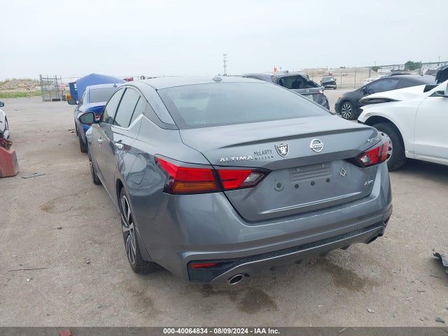Nissan Altima 2.5 Platinum 2019 1N4BL4FW7KN302612 Image 3