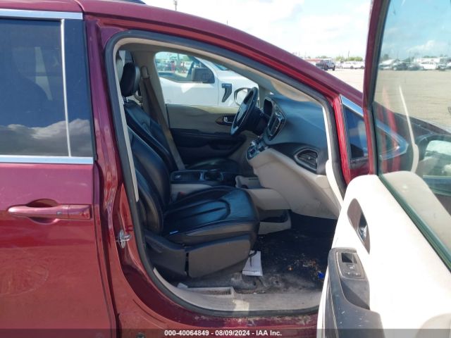2C4RC1DGXLR260721 Chrysler Voyager Lxi