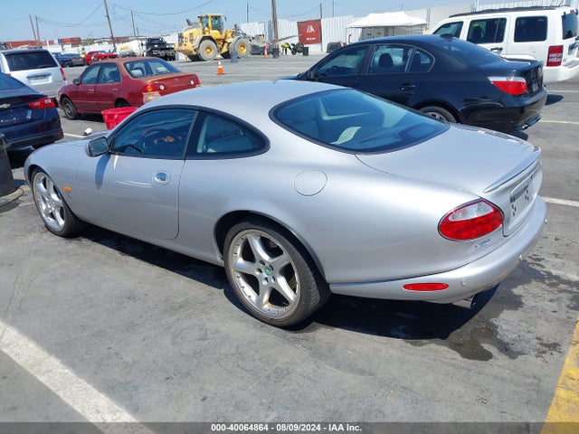 2004 JAGUAR XKR SAJDA41B443A39267 Photo 2