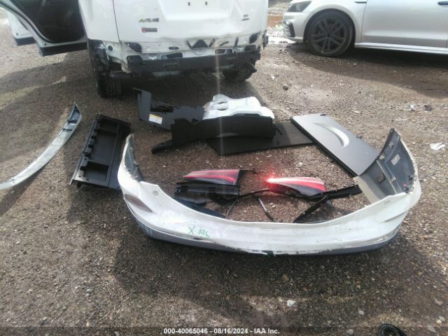 JTMJFREV4GD179240 Toyota RAV4 SE